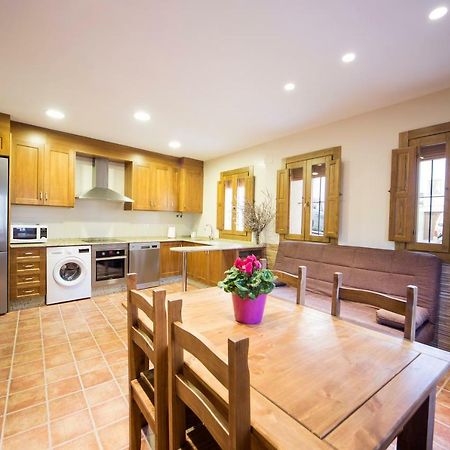 Casa Rural Francisca เรเกนา ภายนอก รูปภาพ